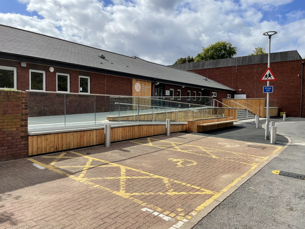 /user_uploads/acs_egham/2024-09-11_13_47_57.jpg